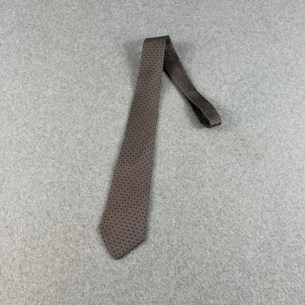Resilio Imported Silk Tie Gray Taupe Floral Medallion 100% Silk Italy 54x3.25